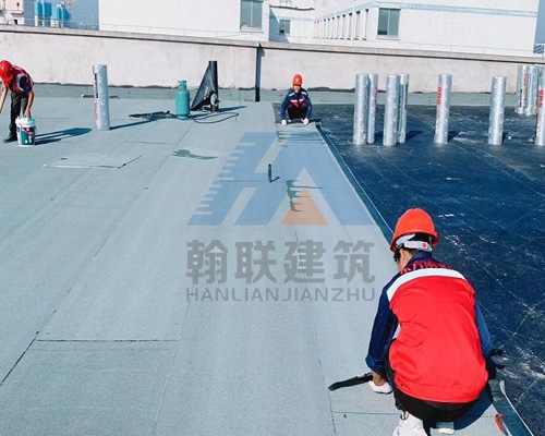 非固化+SBS卷材施工.jpg