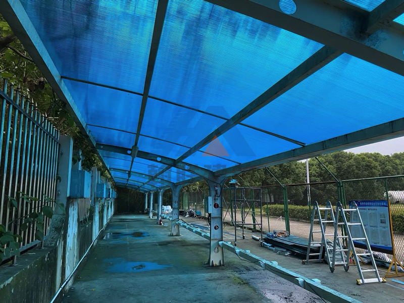 1728436543595968.jpg 1728436543595968.jpg